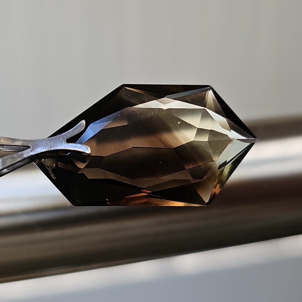 🌺HP🌺Vintage Facet-Cut Smokey Quartz Pendant - Picture 9 of 9